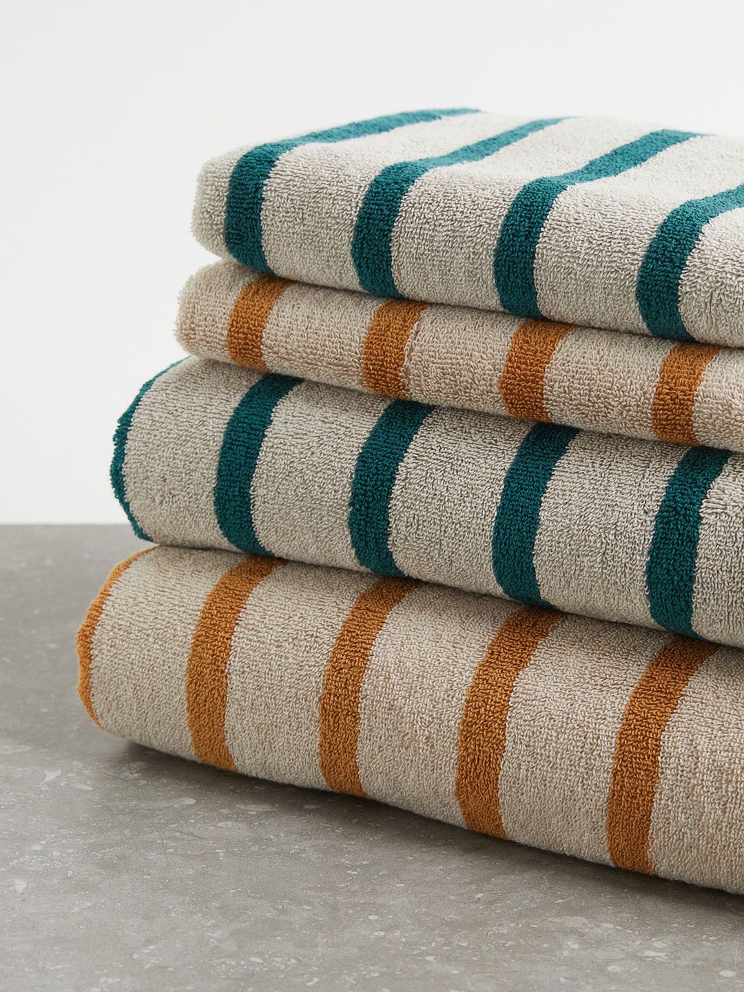 H&M Set of 4 Striped Cotton Terry Bath Towel Price in India