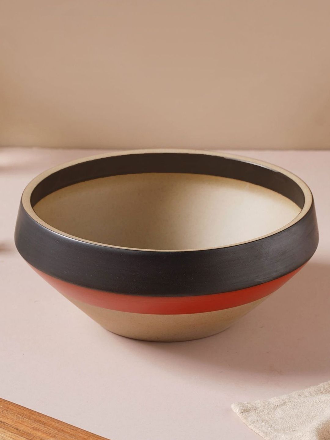 Nestasia Black & Red 1 Pieces Ceramic Matte Bowl Price in India