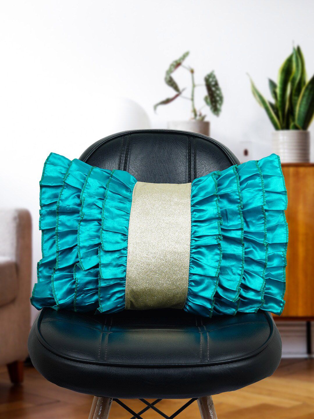 Crazy Corner Green Solid Solid Ruffled Cushion Price in India