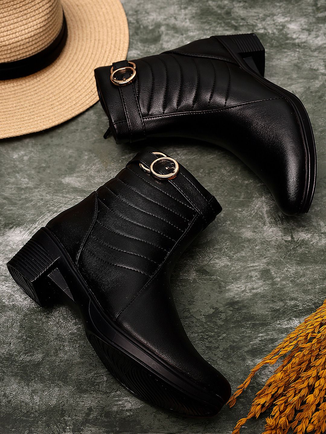 TRASE Women Black Solid Boot