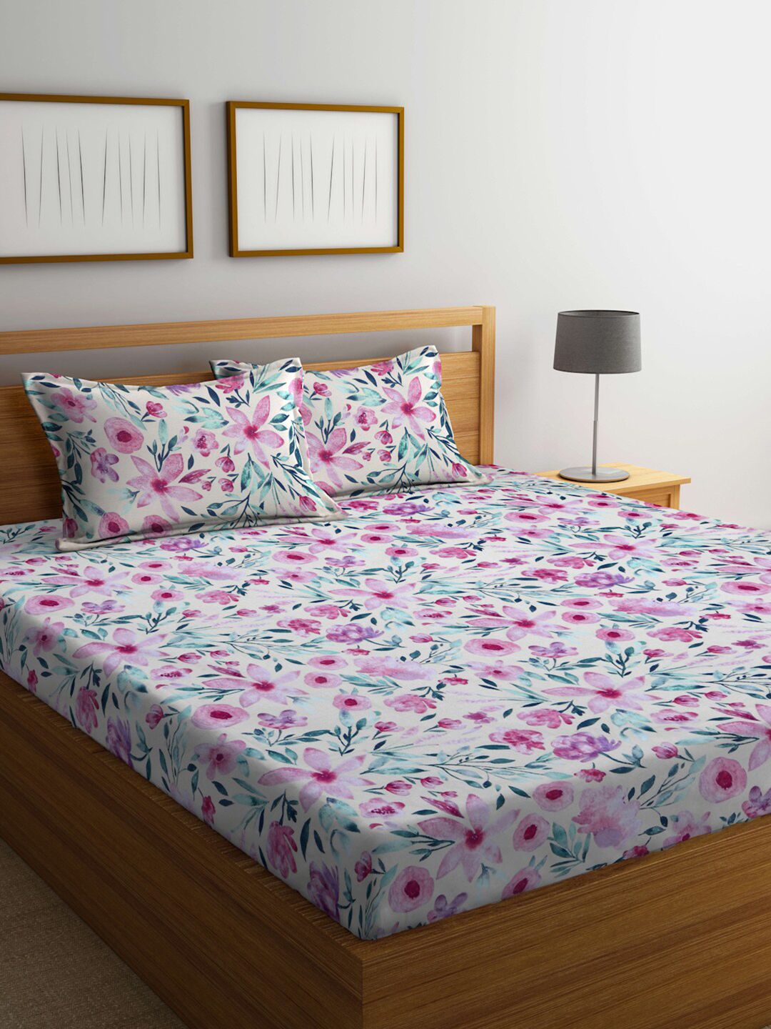 BOMBAY DYEING 120 TC Brown & White Floral Queen Bedsheet with 2 Pillow Covers Price in India