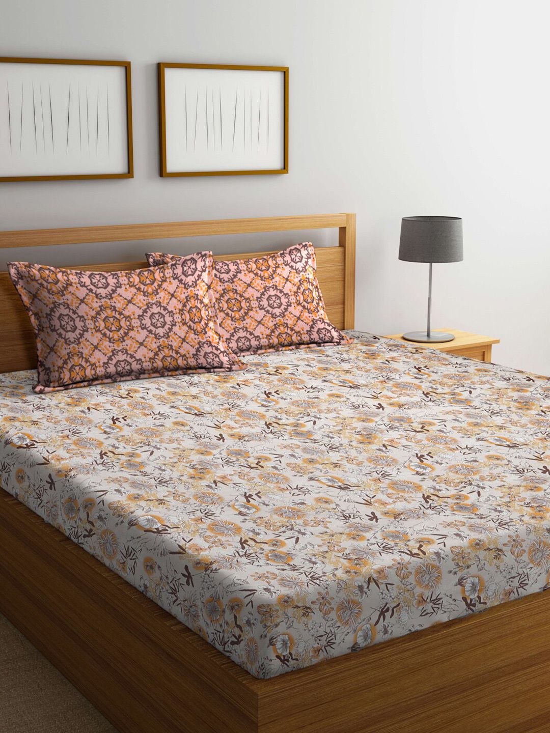 BOMBAY DYEING Beige & Brown Floral 144 TC Cotton King Bedsheet with 2 Pillow Covers Price in India