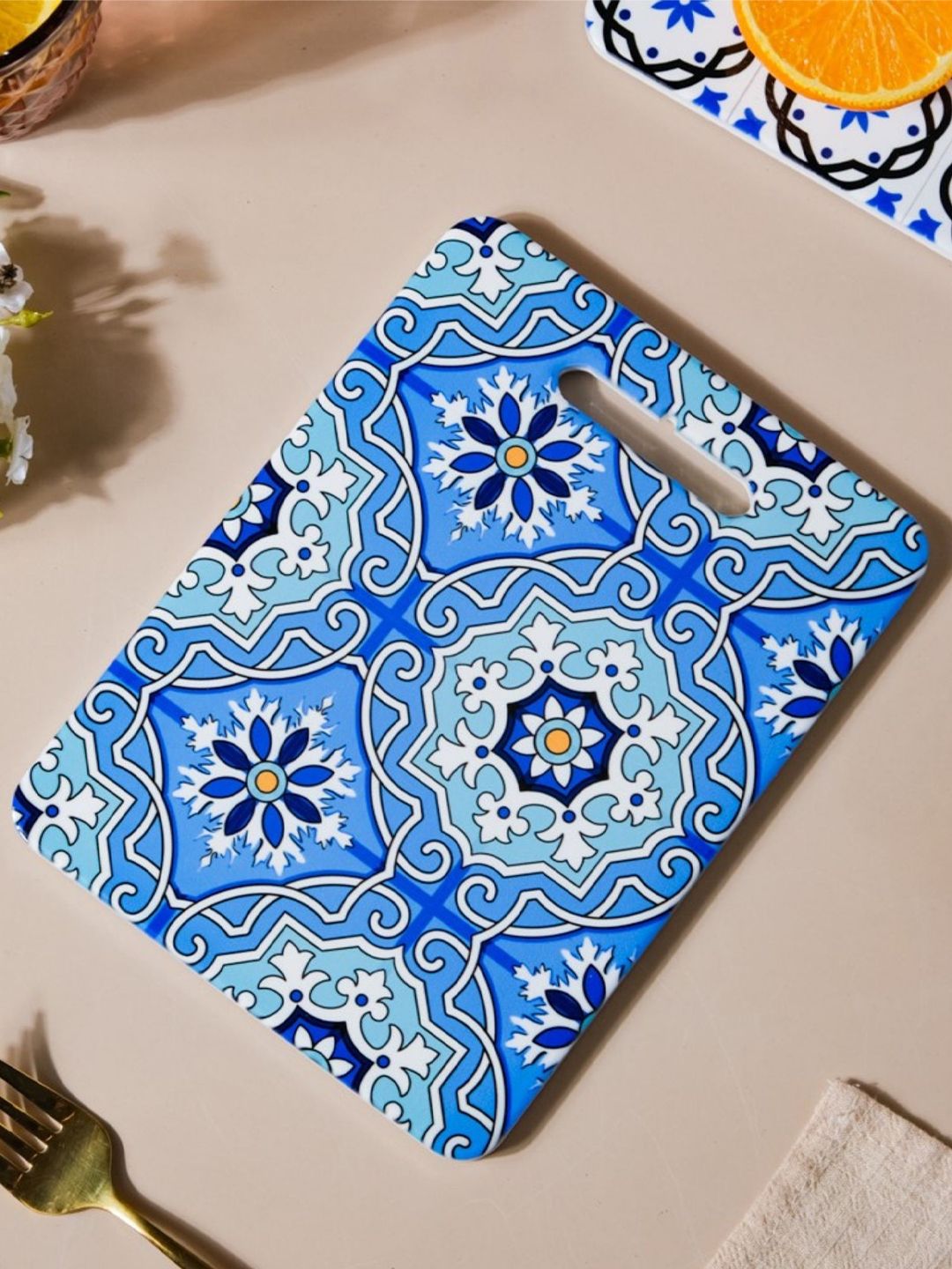 Nestasia Blue & White 1 Pieces Printed Ceramic Glossy Plates Price in India