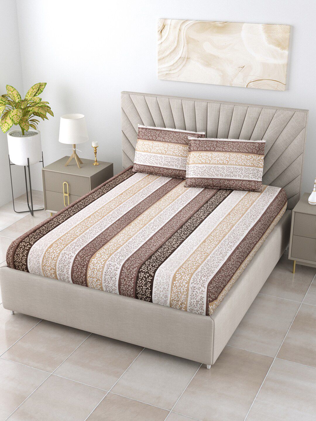 BOMBAY DYEING White & Brown Floral 180 TC King Cotton Bedsheet with 2 Pillow Covers Price in India