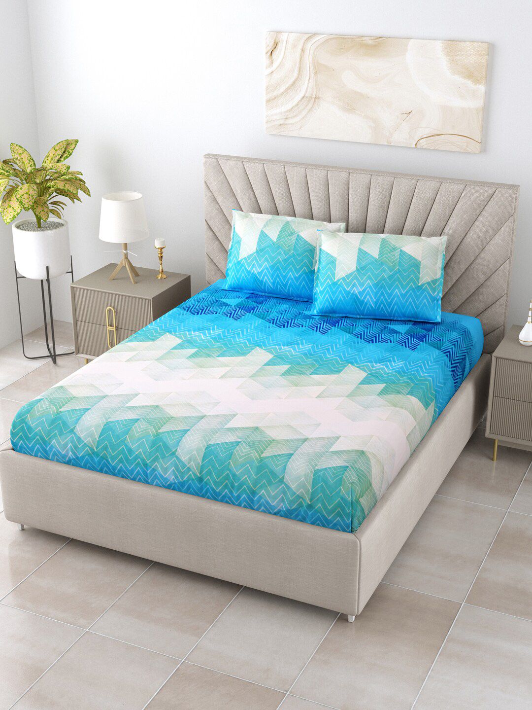 BOMBAY DYEING 180 TC Sea Green & White Geometric King Bedsheet with 2 Pillow Covers Price in India