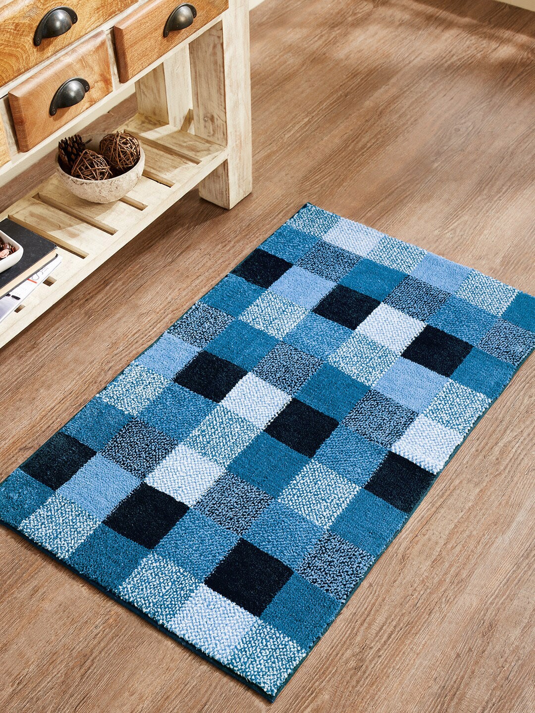 Pano Blue Checked Polyester Bath Rug Price in India