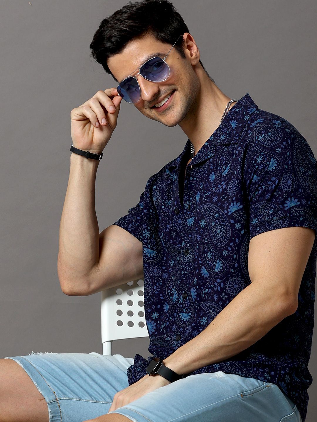 HERE&NOW Men Navy Blue Slim Fit Printed Casual Shirt