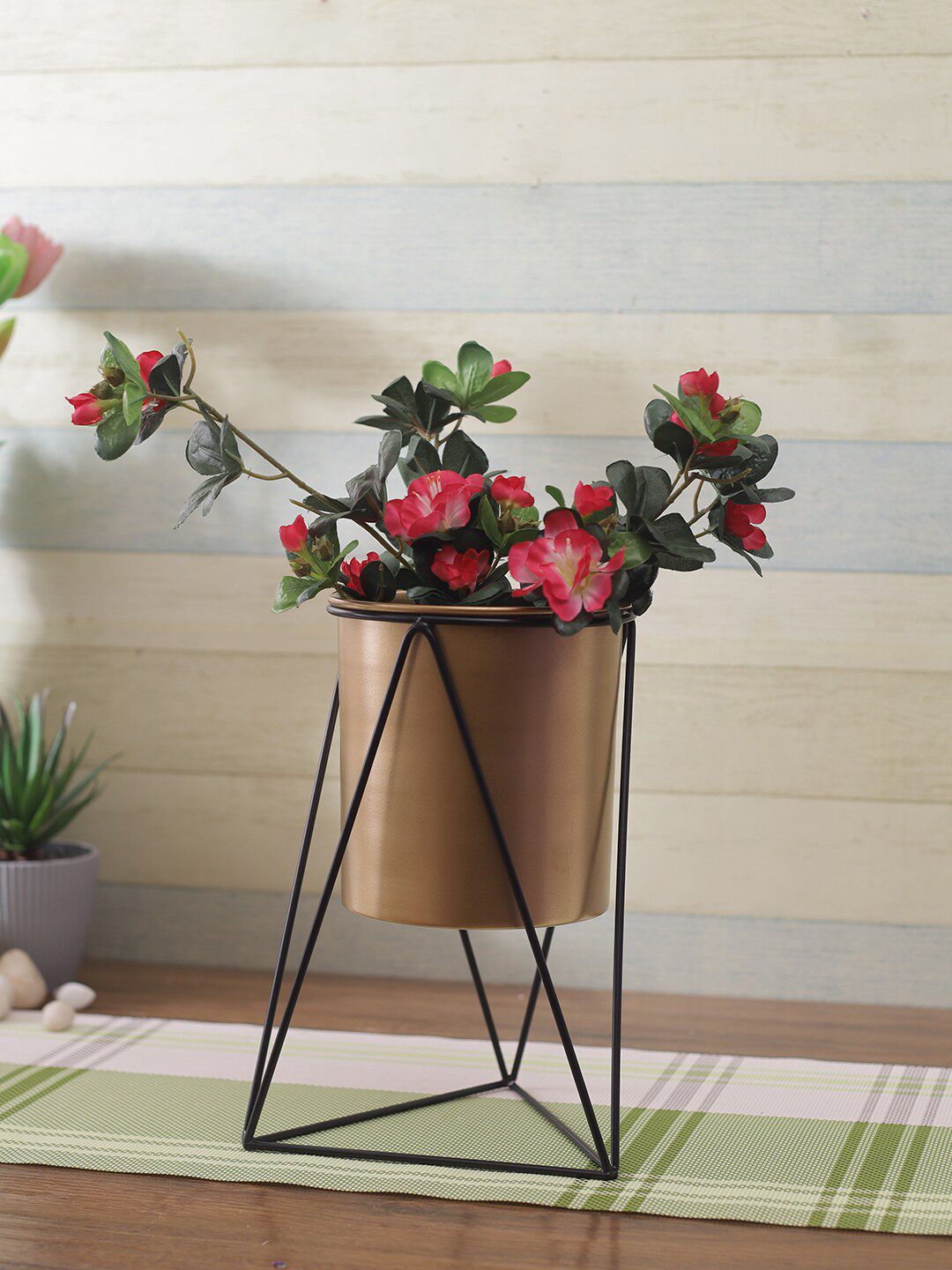 Aapno Rajasthan Copper-Toned & Black Solid Metal Planters With Triangular Stand Price in India