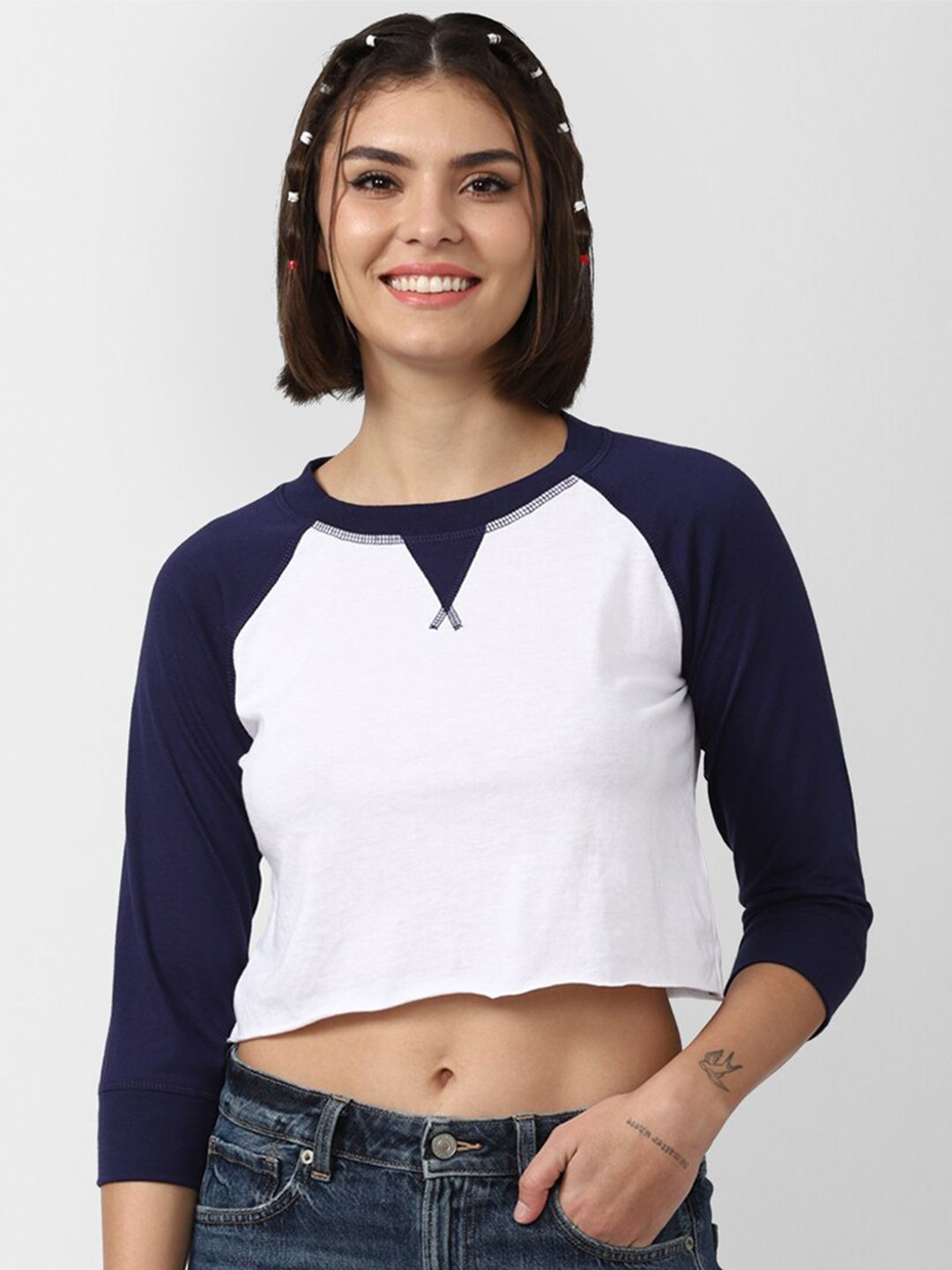 FOREVER 21 White & Navy Blue Colourblocked Crop Top Price in India