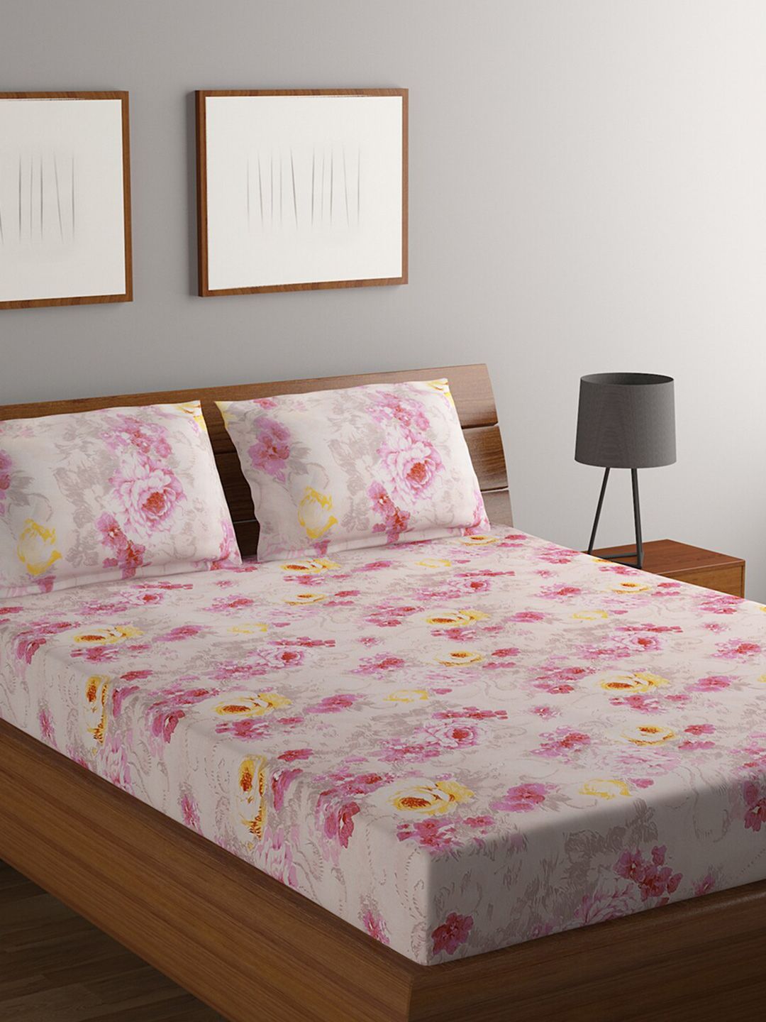 BOMBAY DYEING Cream-Coloured & Pink Floral 140 TC Queen Bedsheet with 2 Pillow Covers Price in India