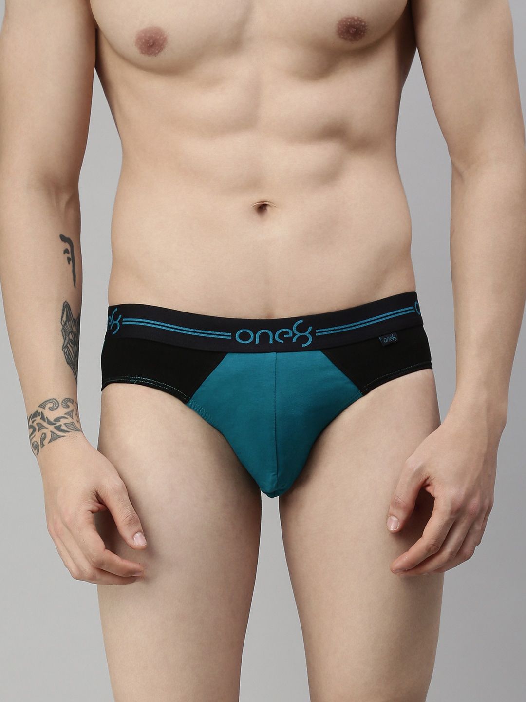 Buy one8 by Virat Kohli Men Pack Of 3 Colourblocked Briefs
