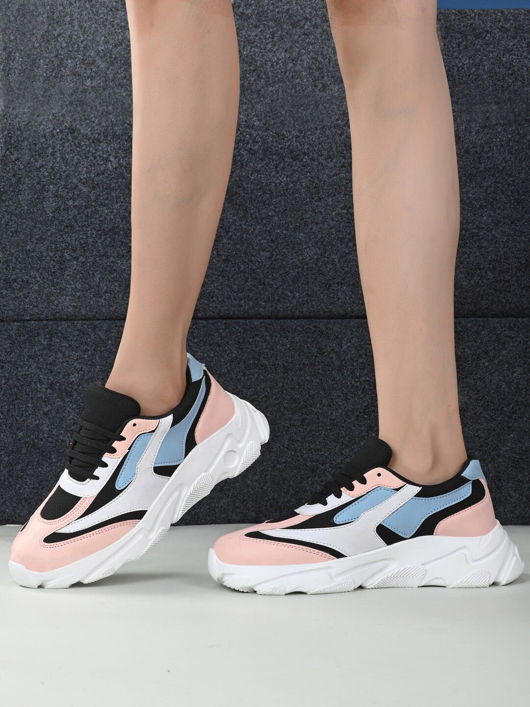 Layasa Women Pink Colourblocked Sneakers