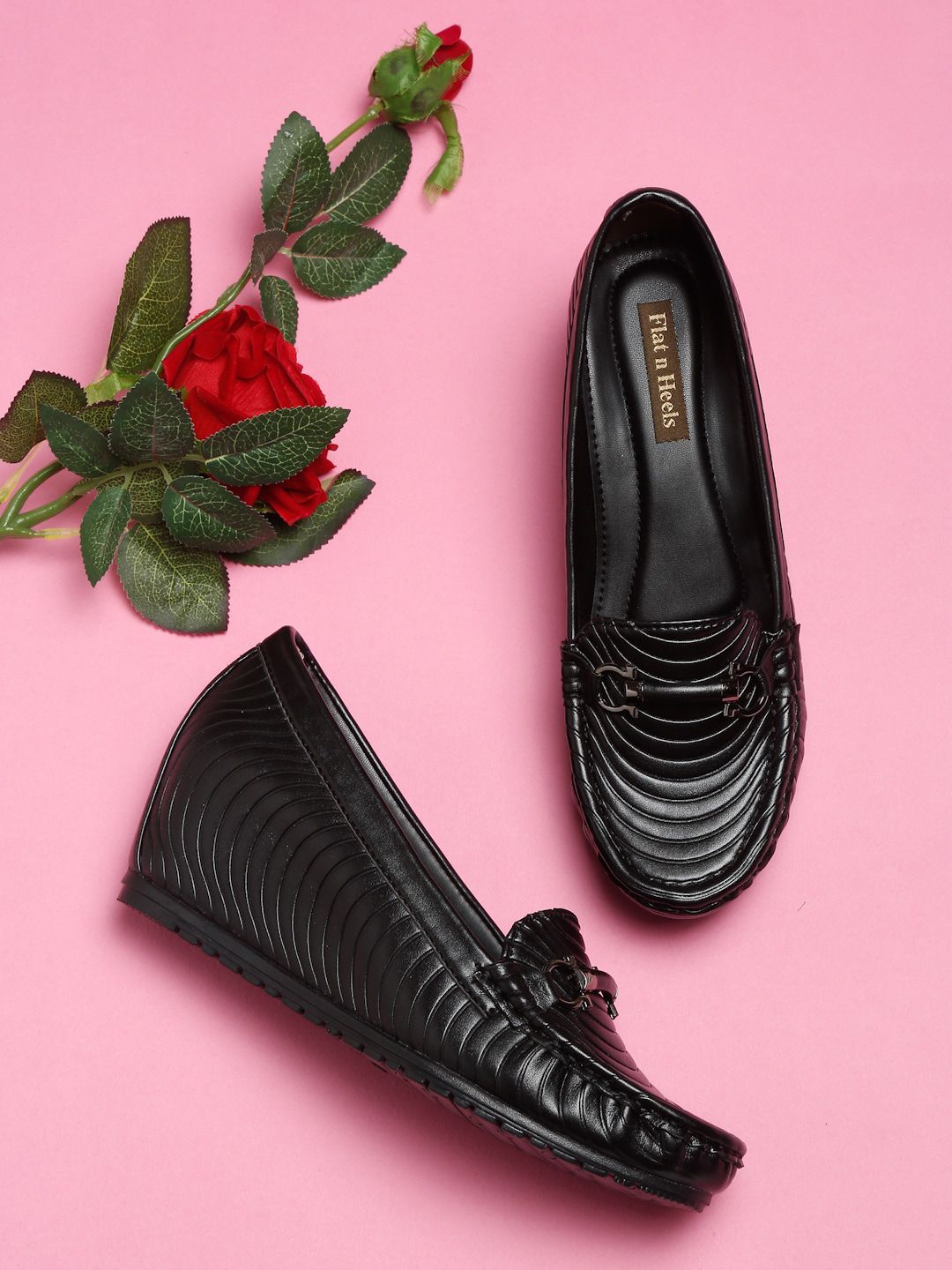 Flat n Heels Women Black Woven Design Loafers Price in India