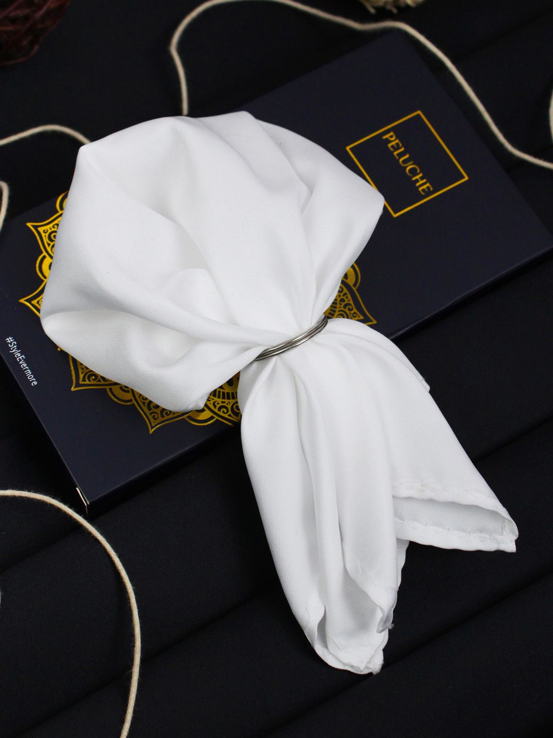PELUCHE Men White Solid Pocket Square