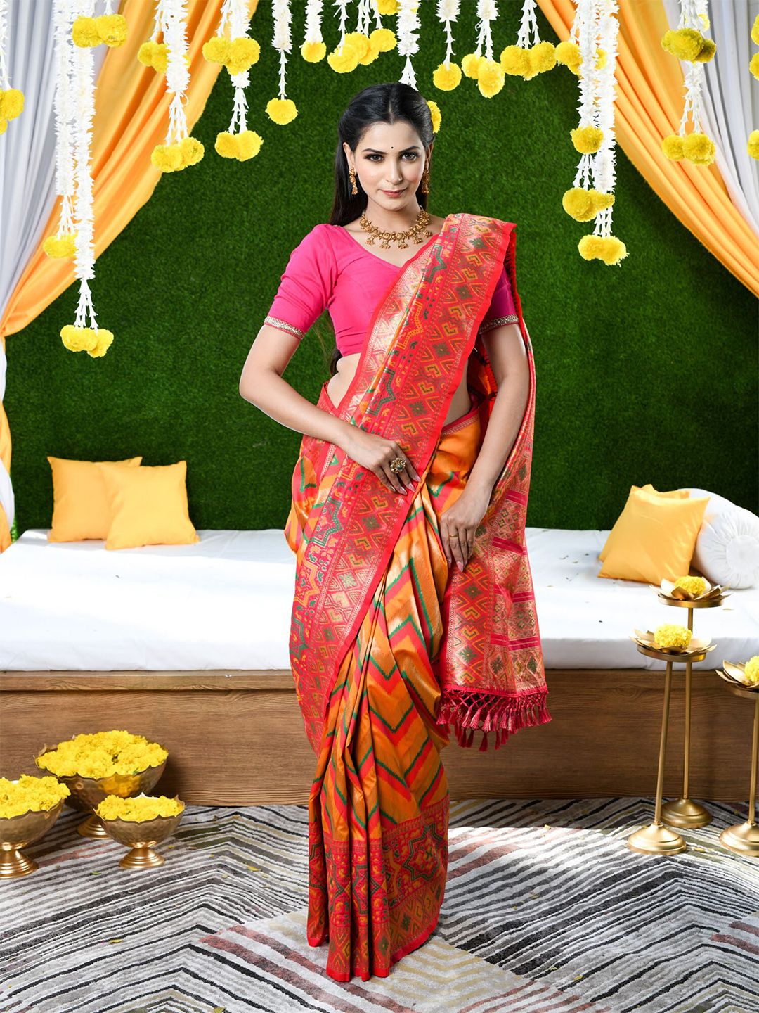 BEATITUDE Pink & Orange Zari Silk Blend Banarasi Saree Price in India