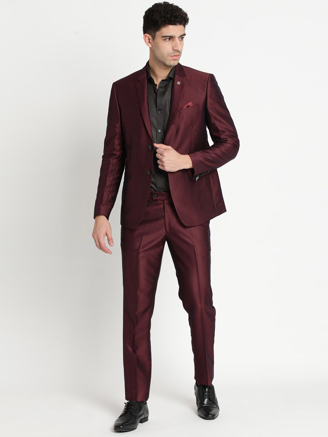 Turtle Men 2 Piece Maroon Solid Slim-Fit Single-Breasted Suits