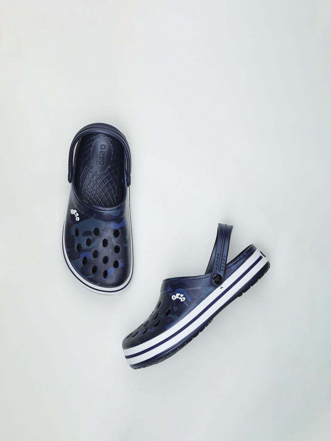 ABROS Men Navy Blue Solid Rubber Clogs