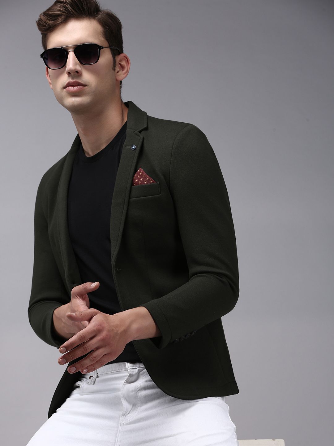 SHOWOFF Men Olive Green Solid Single Breasted Blazers