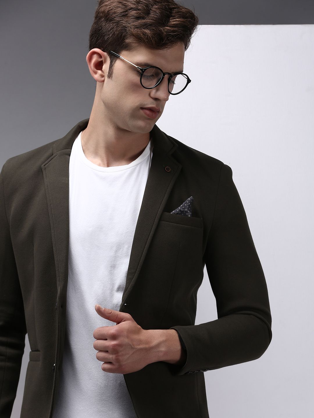 SHOWOFF Men Olive Green Solid Single-Breasted Casual Blazer