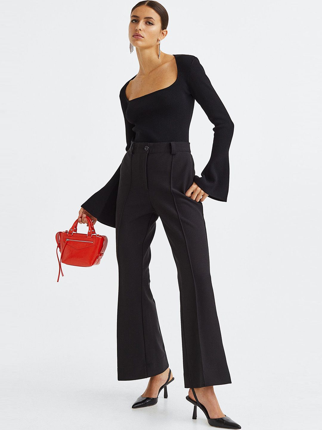 H&M Women Black Tailored Trousers Price in India