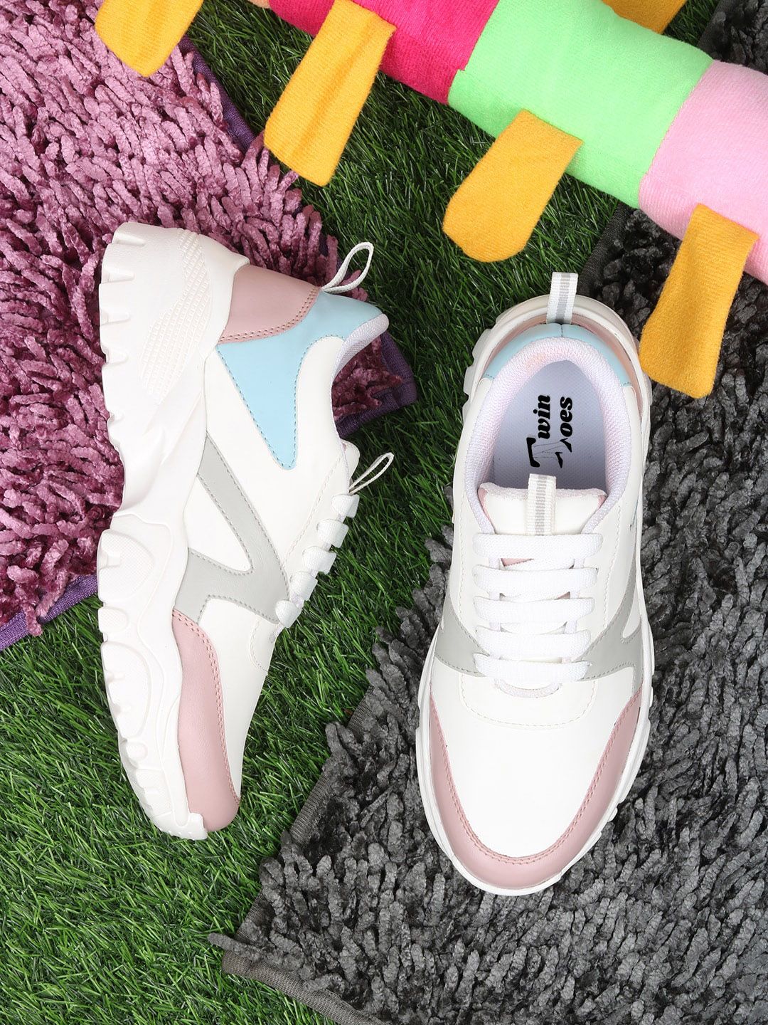 TWIN TOES Women White & Pink Colourblocked Sneakers Price in India