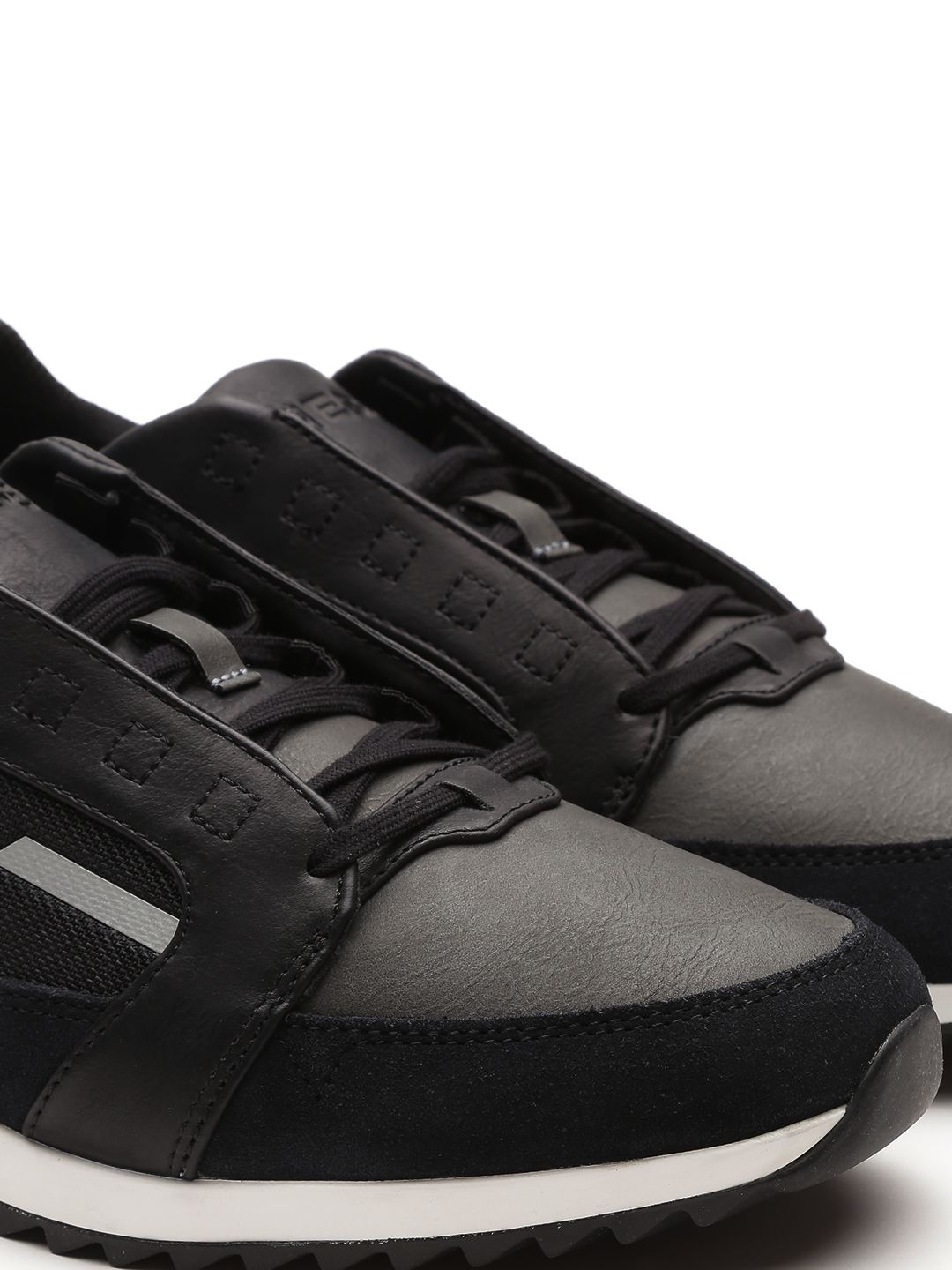 Buy DIESEL Men Black & Grey Colourblocked Leather Sneakers