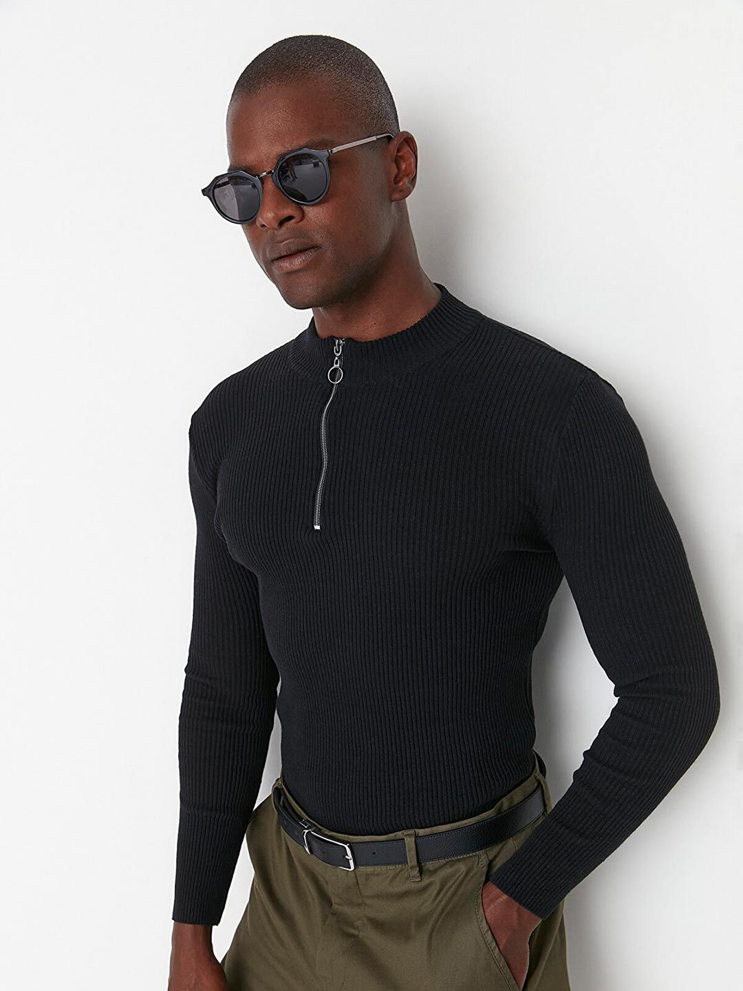 Trendyol Men Black Mock Neck Pullover Seater