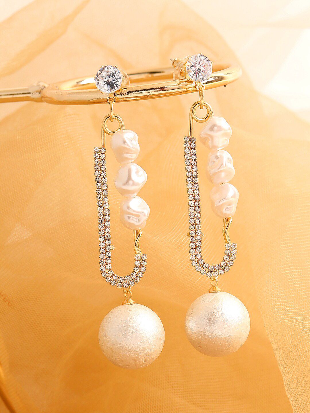 SOHI Gold Plated Contemporary Drop Earrings