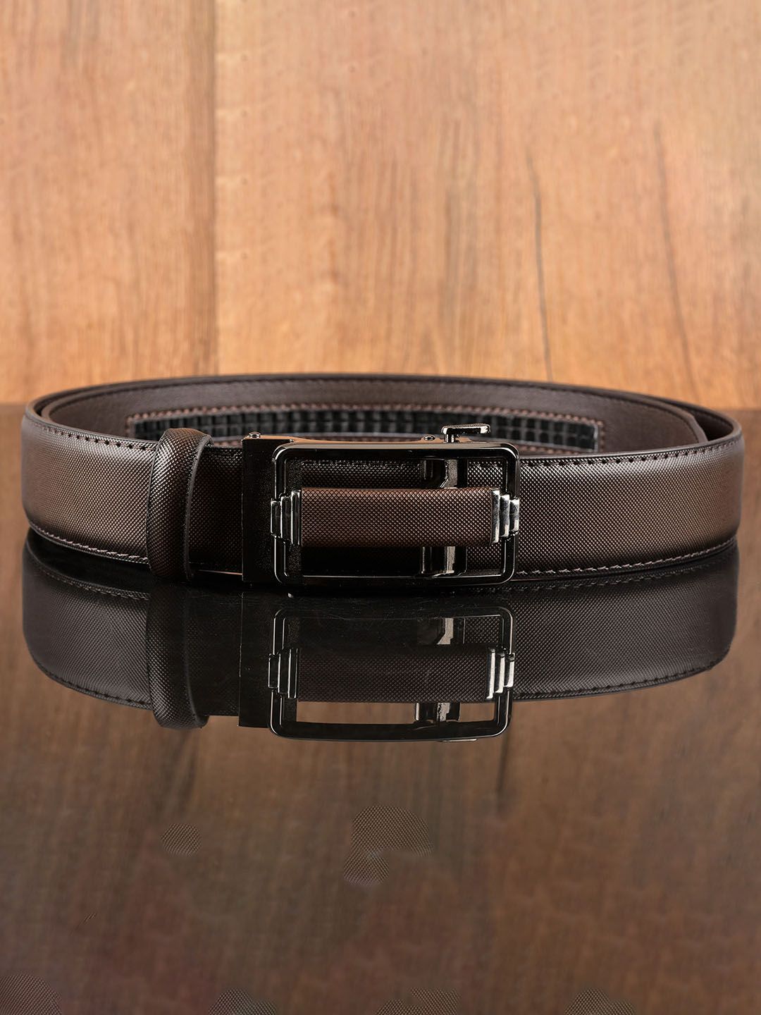 BuckleUp Men Brown Textured Belt
