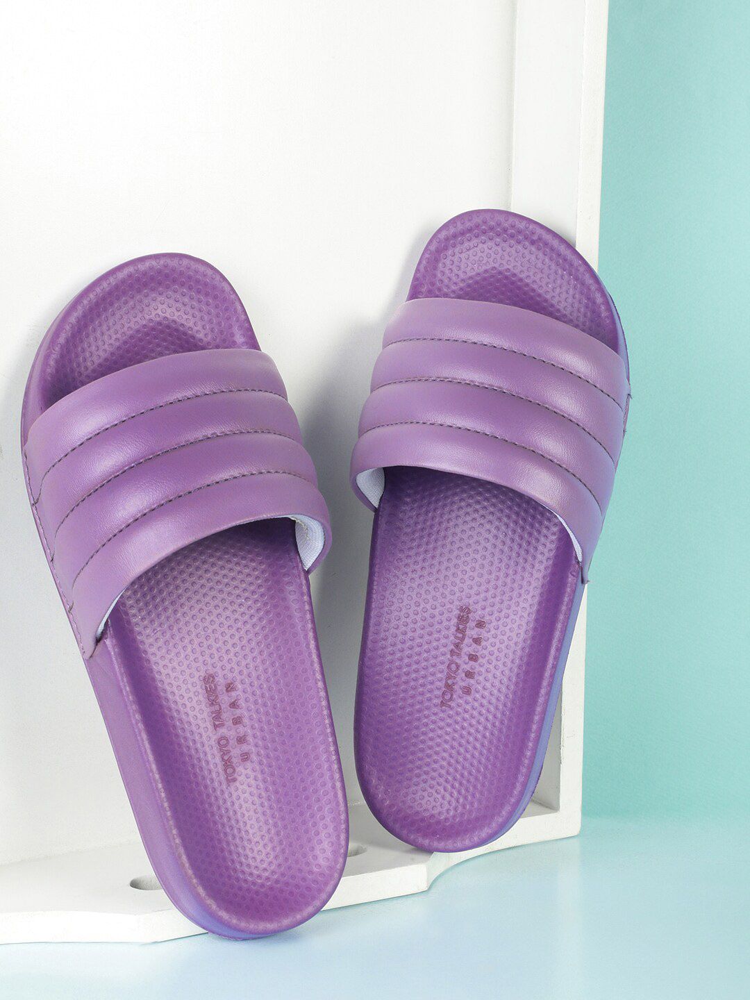 Tokyo Talkies Women Purple Solid Sliders