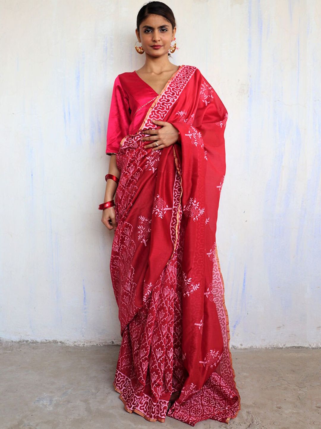 Chidiyaa Red & White Ethnic Motifs Printed Pure Silk Chanderi Saree Price in India