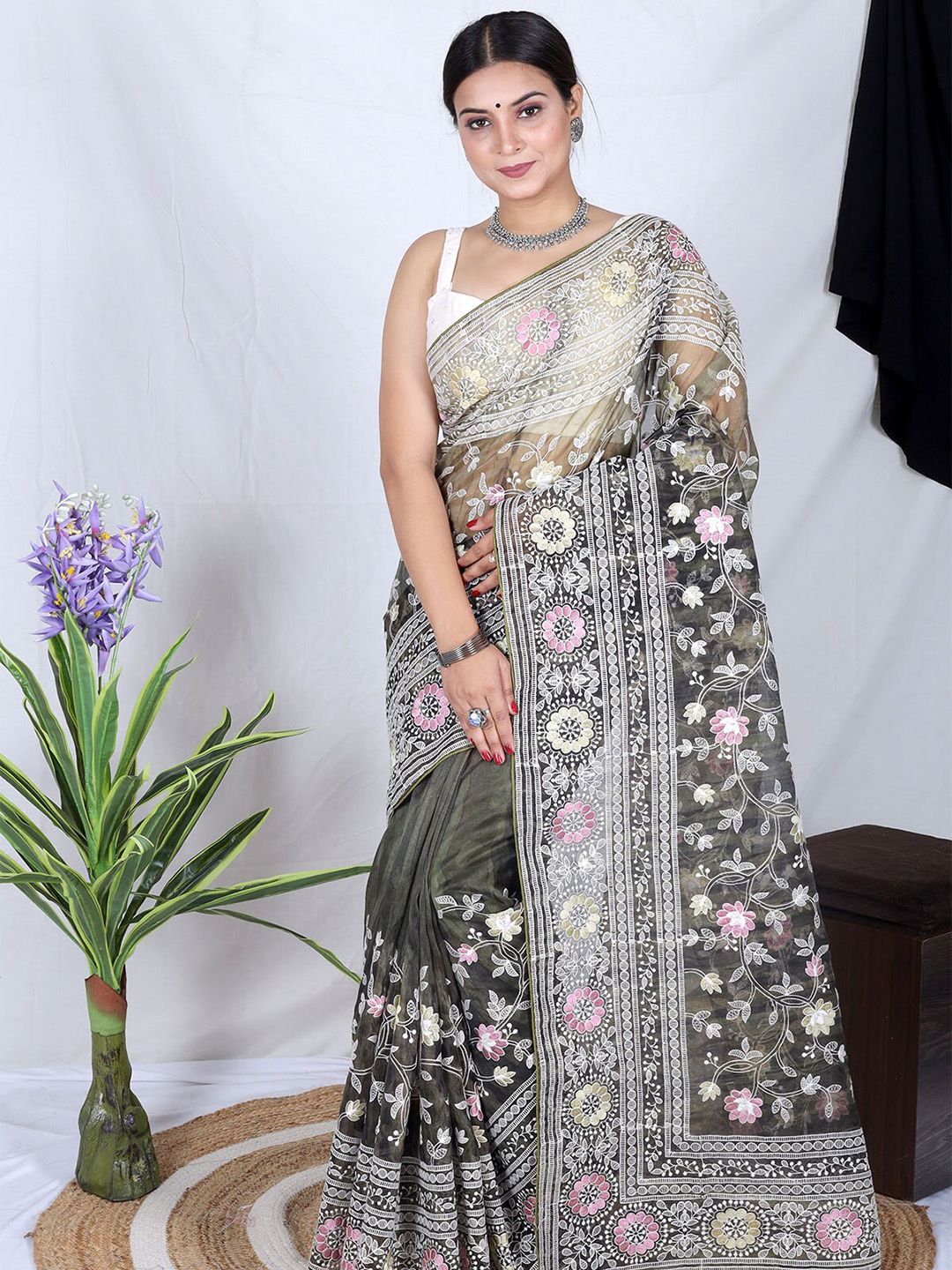 ODETTE Black & White Floral Embroidered Organza Saree Price in India