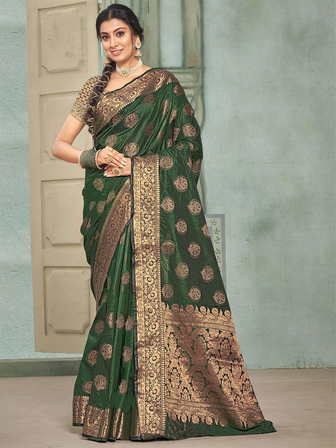 ODETTE Green & Gold-Toned Woven Design Zari Saree Price in India