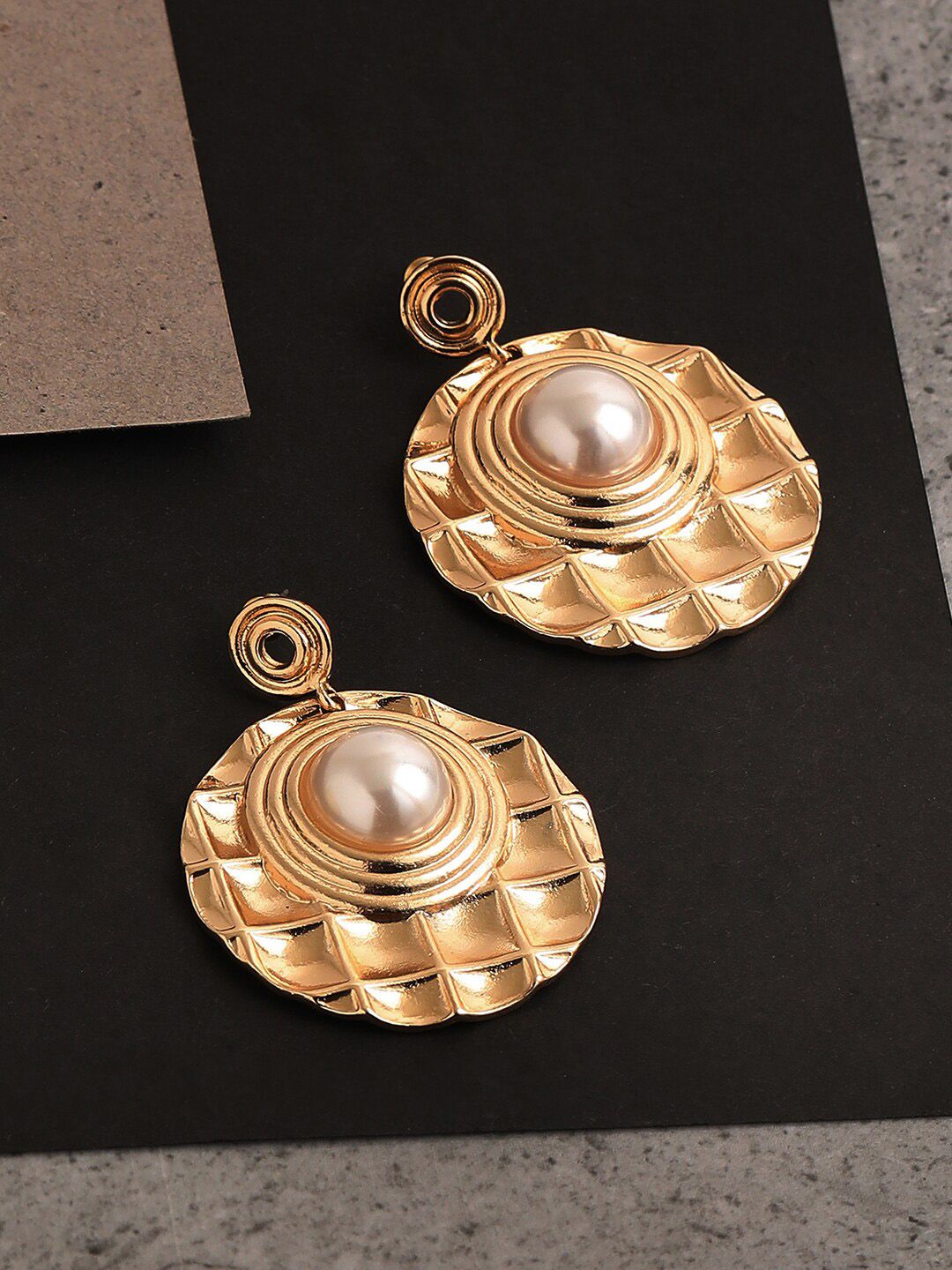 SOHI Gold-Toned & Gold Plated Contemporary Studs Earrings