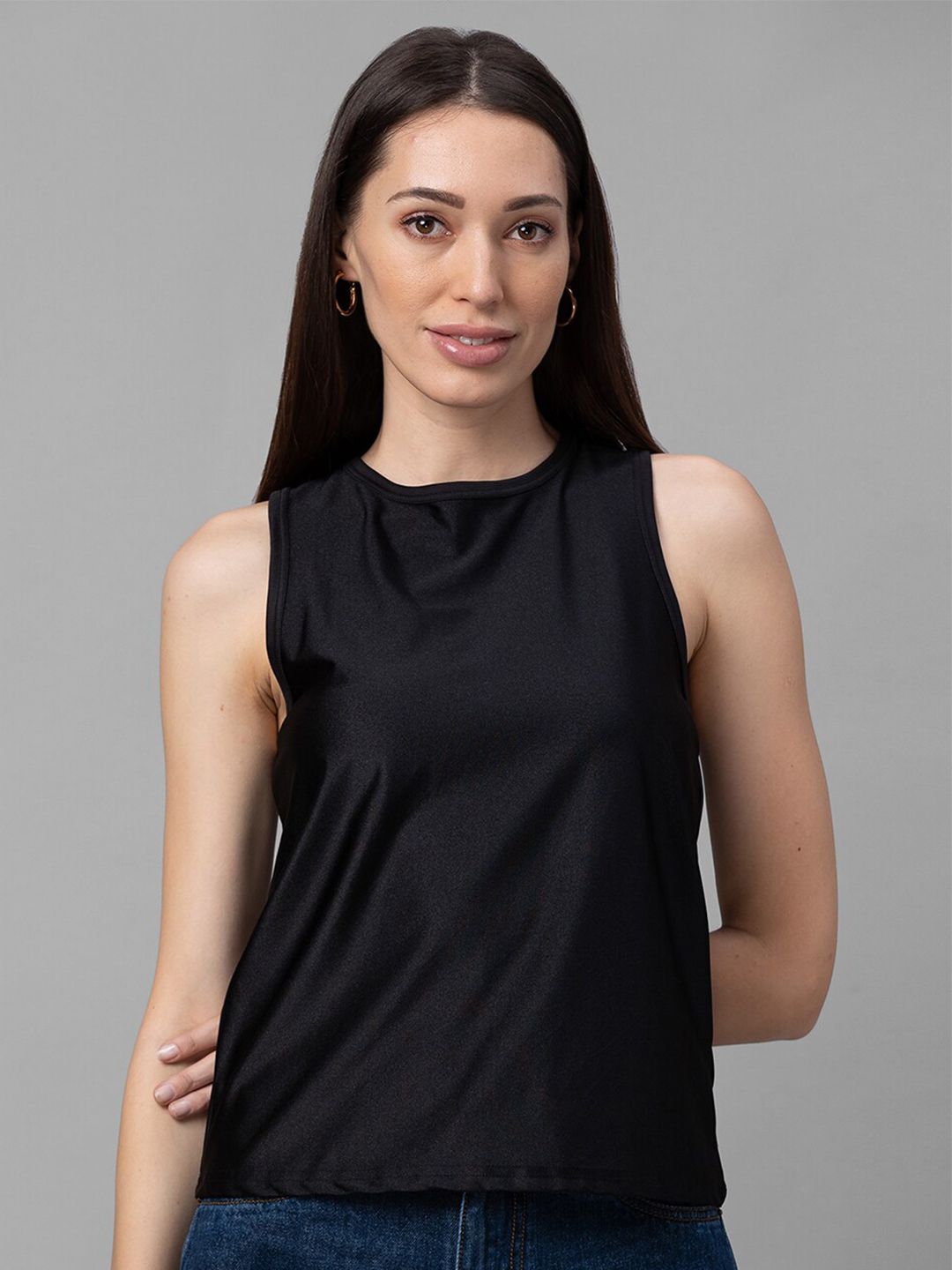 Globus Black Solid Twisted Top Price in India