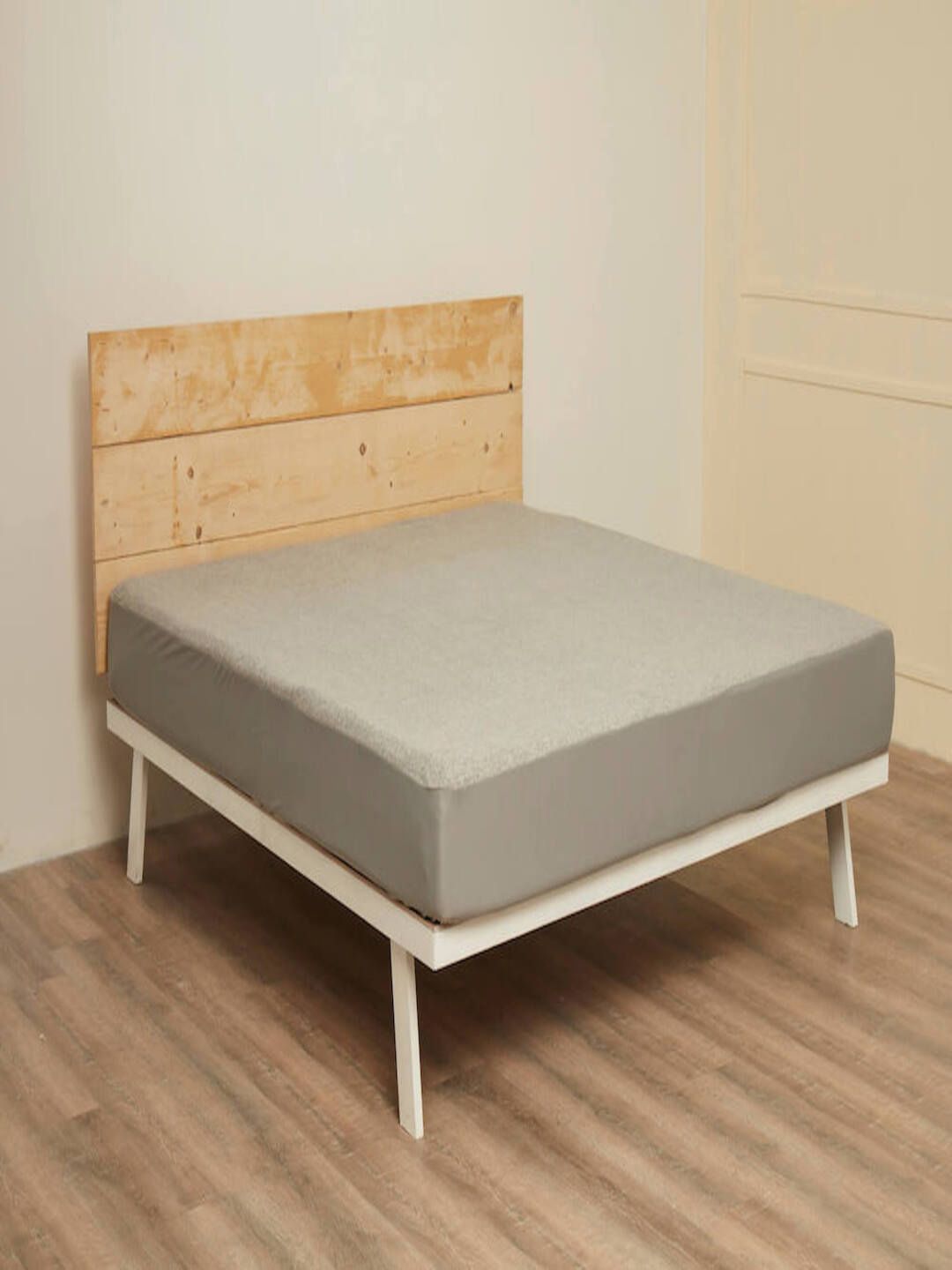 wakefit wakefit Grey Cotton Queen Waterproof Mattress Protector