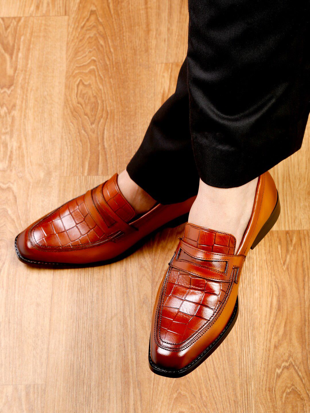 strapless open back dress Buy Now Mens Red Printed Round Toe Party Wear Loafers Shoes main image 1