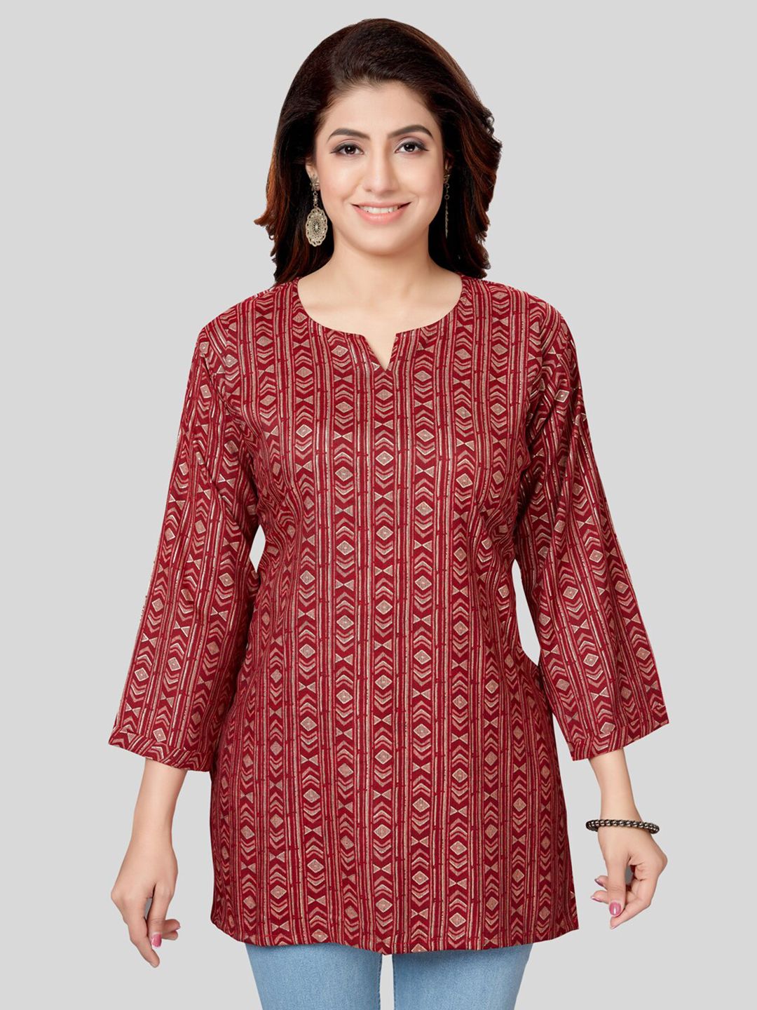 Saree Swarg Red & Pink Geometric Printed Kurti Price in India