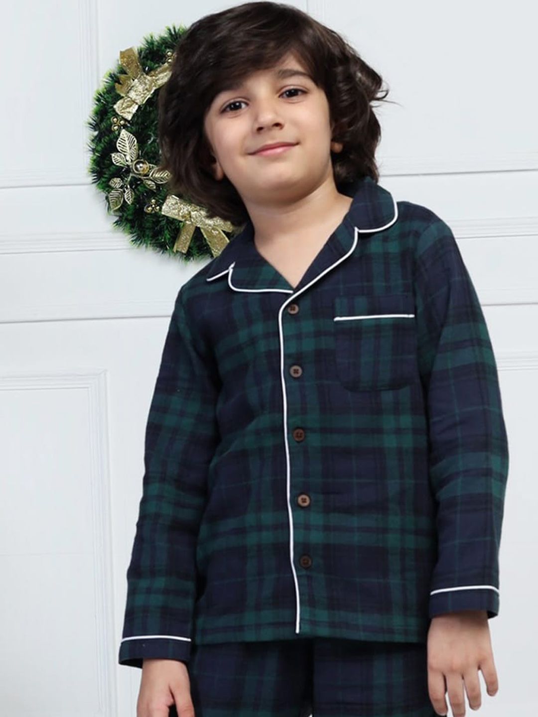 Biglilpeople Boys Green & White Checked Night Suit