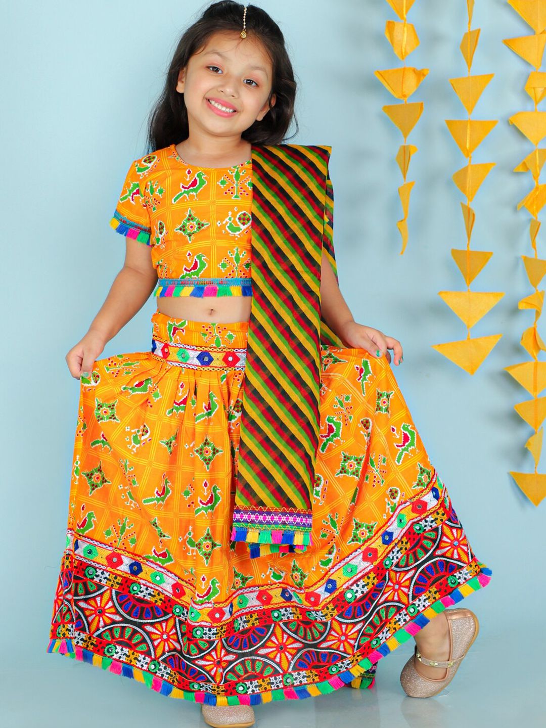 KID1 Girls Yellow & Green Printed Cotton Ready to Wear Lehenga & Blouse With Dupatta