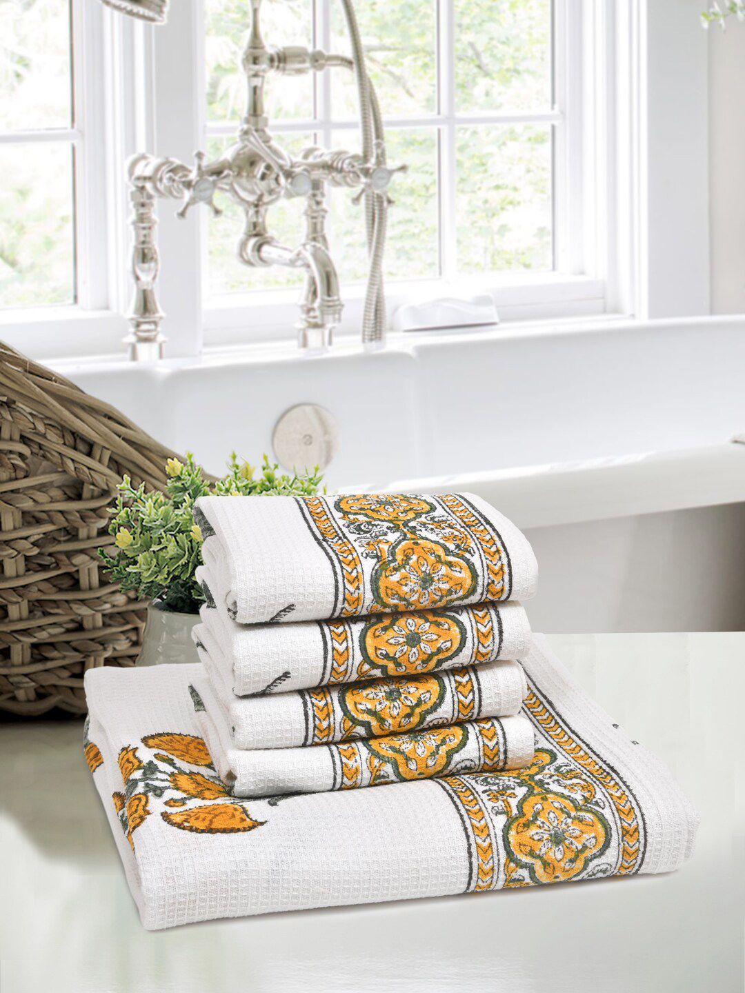 BLOCKS OF INDIA Set of 5 White & Yellow Floral Printed 210 GSM Cotton Towels