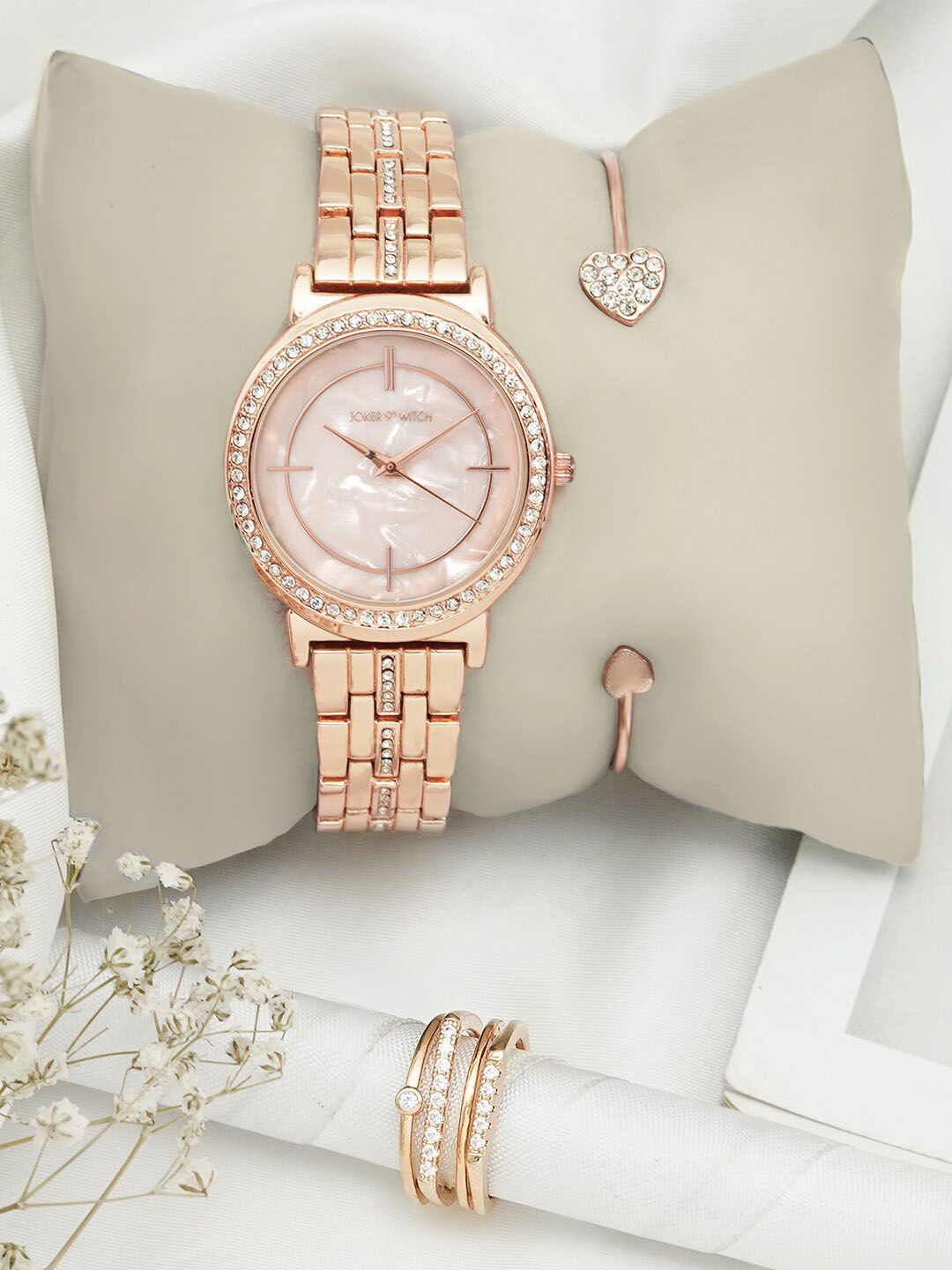 JOKER & WITCH JOKER & WITCH Women Rose Gold Toned Bracelet Style Straps Watch With Bracelet & Ring