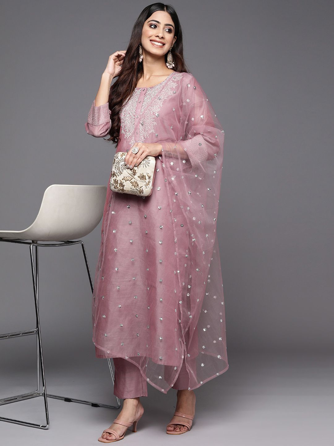 Women Yoke Design Kurta Sets Varanga Floral Zari Embroidered Chanderi Silk Kurta With Trouser & Sequined Dupatta.