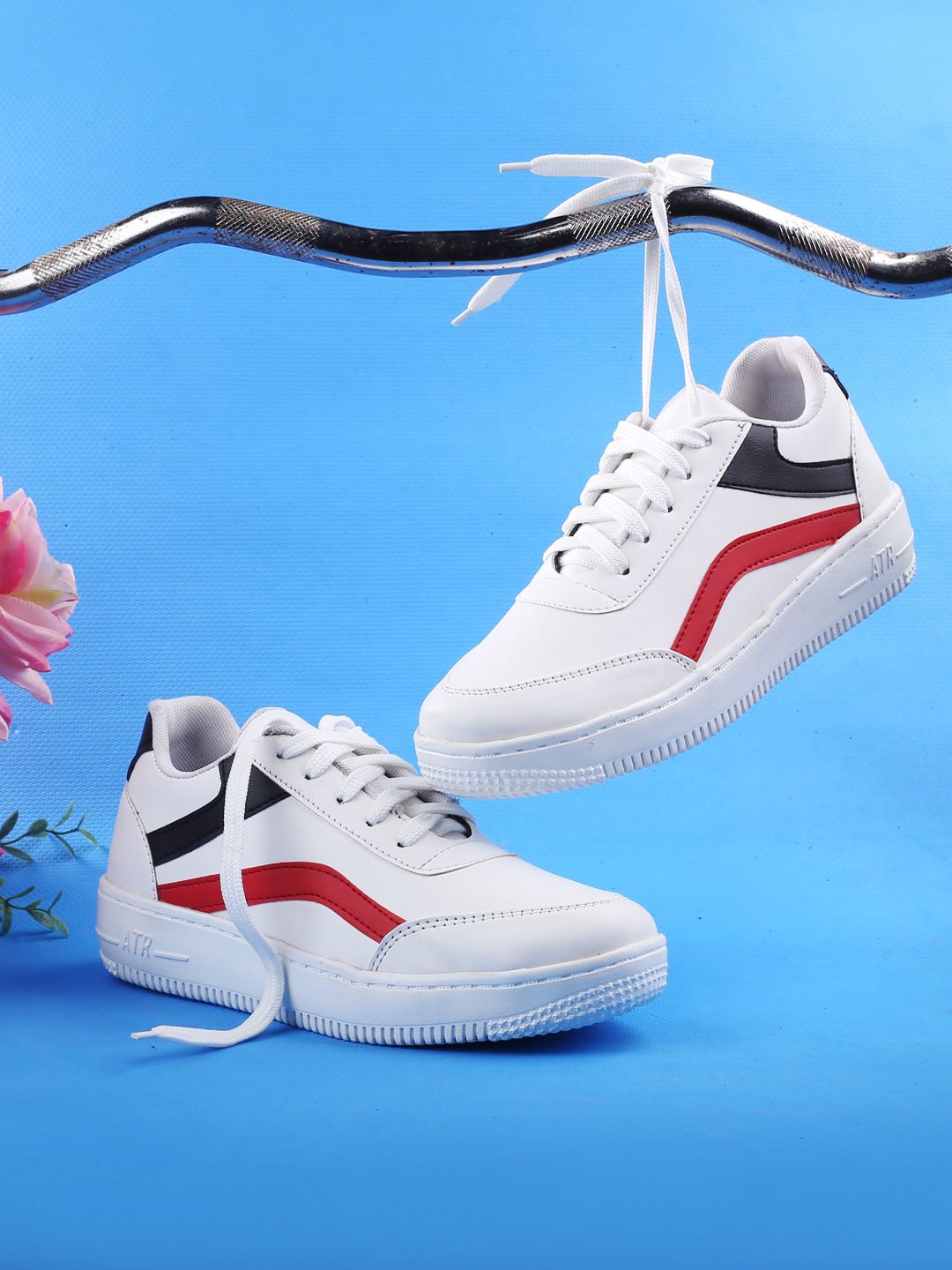 mr.wonker Women White Colourblocked Sneakers Price in India