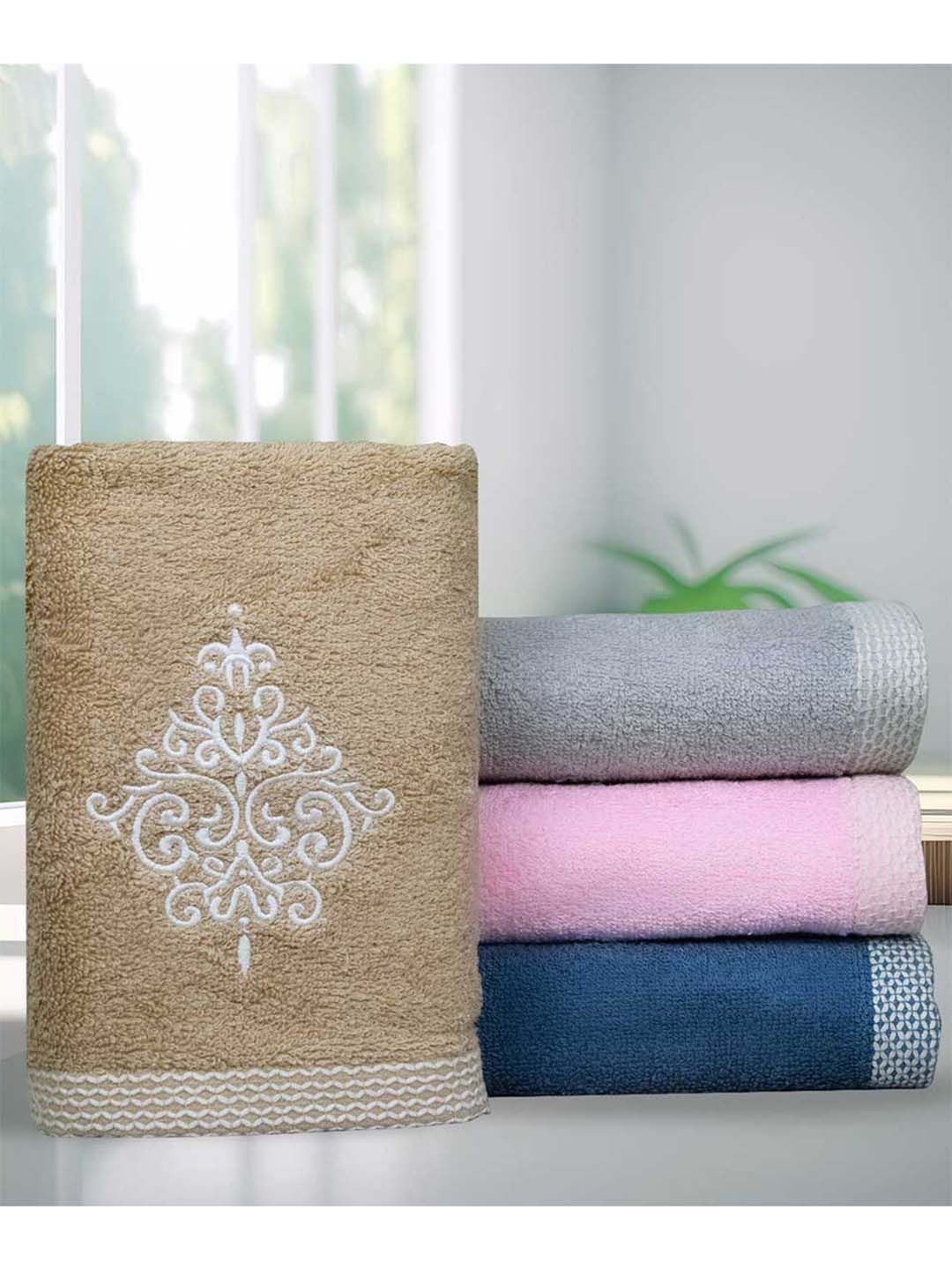 RANGOLI Set Of 4 Embroidery 600 GSM Organic Royal Bamboo Hand Towel Set