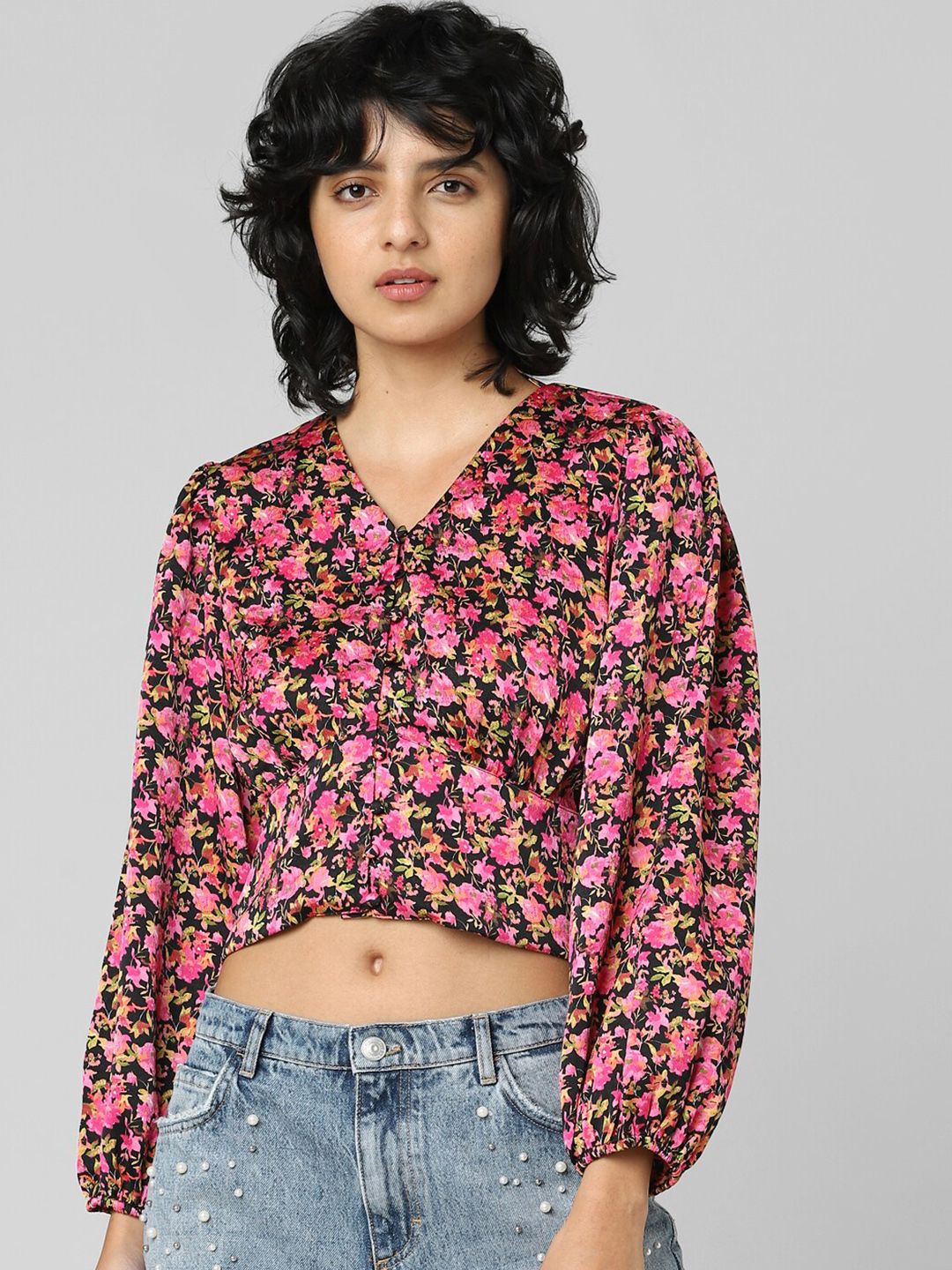 ONLY Floral Printed Blouson Crop Top Price in India