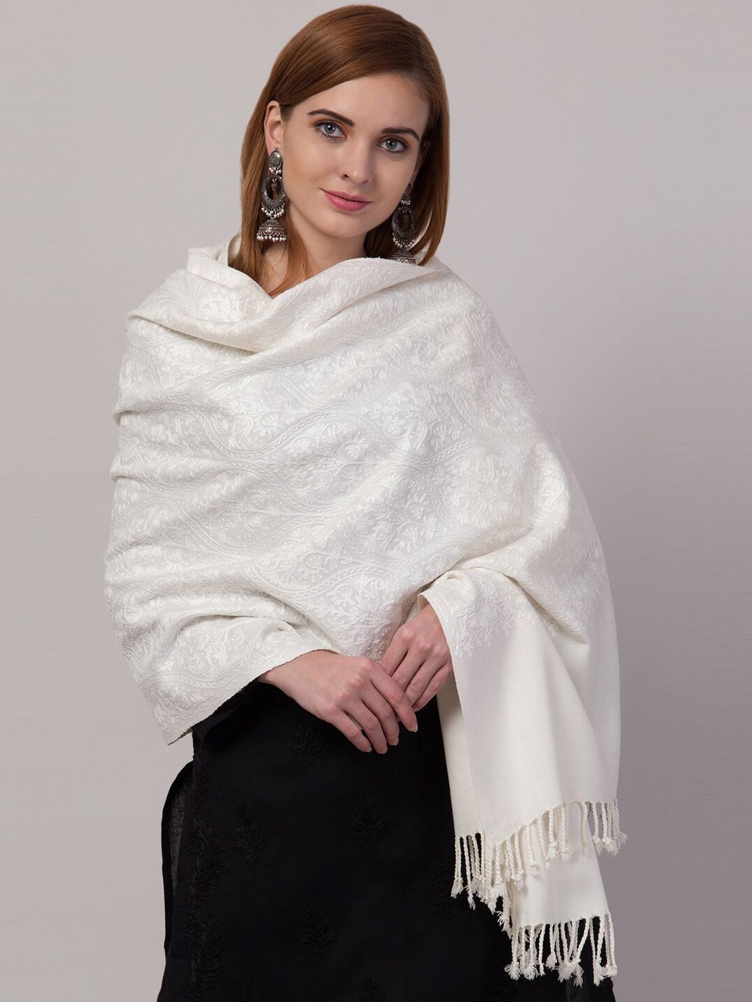 Tweedle Women Embroidered Shawl