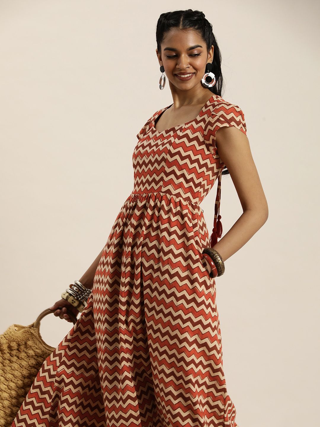 Taavi Bagru Chevron Print Puff Sleeve A-Line Maxi Dress Price in India