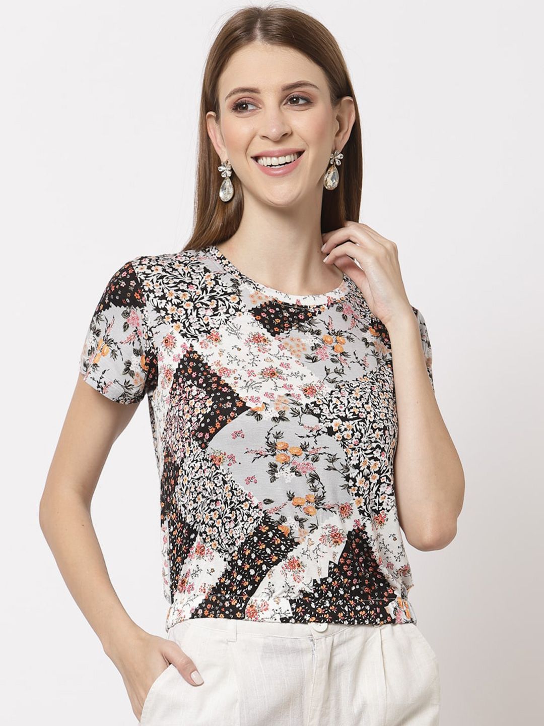 Juelle Floral Printed Round Neck Top Price in India