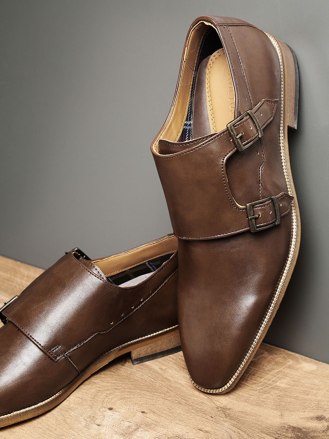 INVICTUS Men Brown Monks